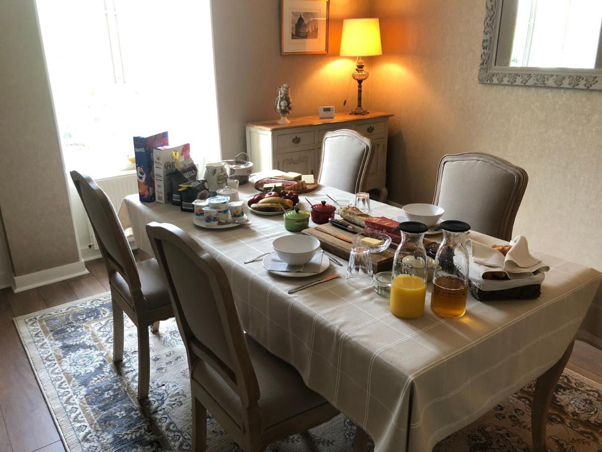 Bed and Breakfast La Bicyclette Bleue Montmorillon Exterior foto